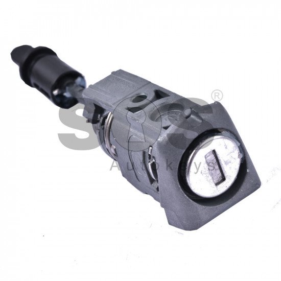 OEM Set for Audi A3/RS3 Buttons:3 / Frequency: 433MHz / Transponder: ID48 / Blade Signature: HU66 / Immobiliser System: Dashboard / Key Part No: 8V0837220P / Set Part Number: 8V1800375BL / Keyless Go OEM Set for Audi A3/RS3 Buttons:3 / Frequency: 433MHz / Transponder: ID48 / Blade Signature: HU66 / Immobiliser System: Dashboard / Key Part No: 8V0837220P / Set Part Number: 8V1800375BL / Keyless Go