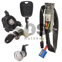 OEM Set for Peugeot 206 Buttons:2 / Frequency: 434MHz / Transponder: PCF7936/ HITAG2/ ID46 / Manufacture: Valeo / Part No: C1NKO ANMPPNN