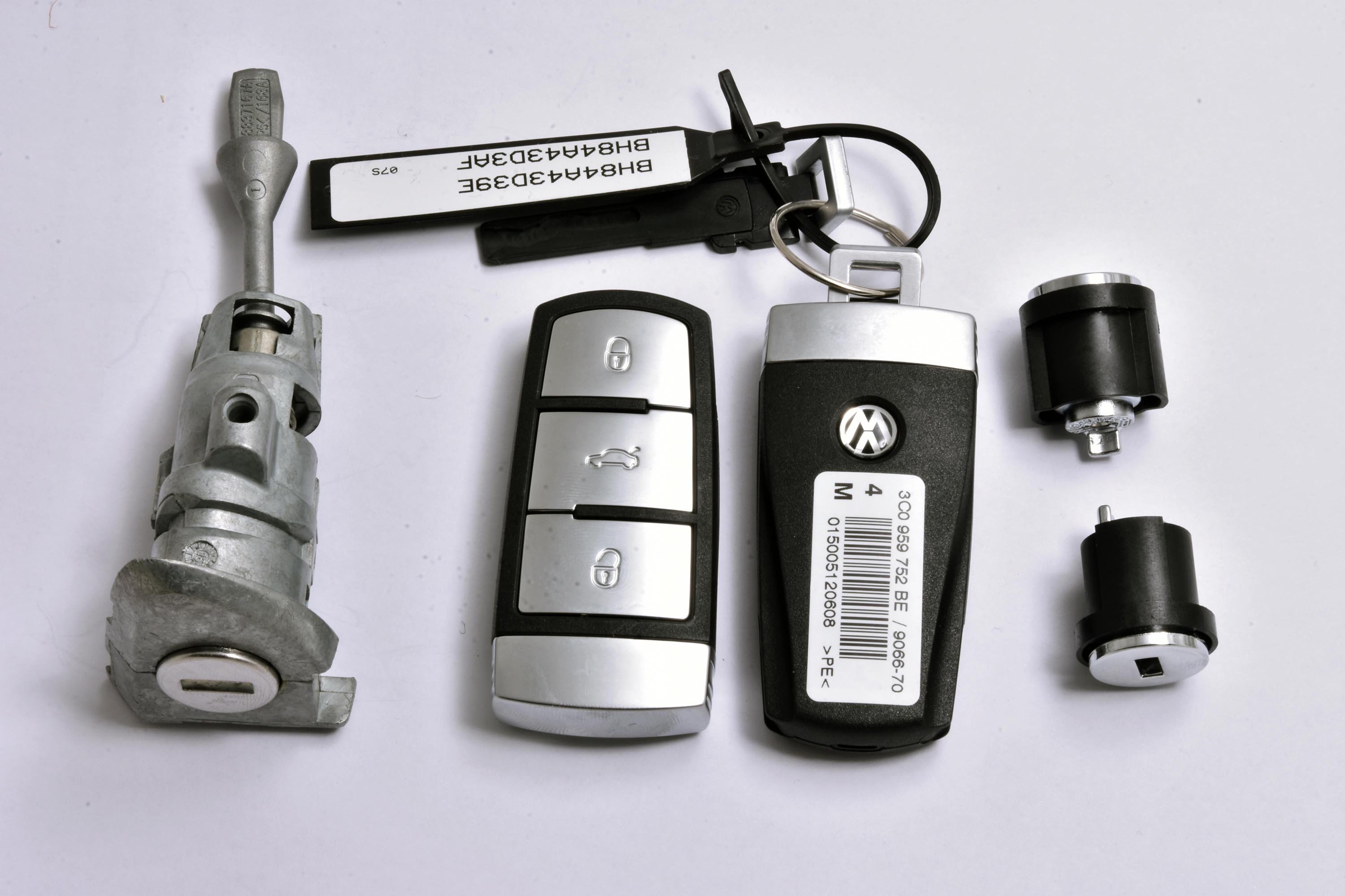 Details about 2Pcs Remote Key ID48 Chip HU66/HAA Uncut Blade Fit For Passat 1997-05 Details about 2Pcs Remote Key ID48 Chip HU66/HAA Uncut Blade Fit For Passat 1997-05