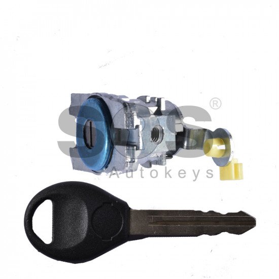 Door lock for Nissan Blade Signature: NSN14 Door lock for Nissan Blade Signature: NSN14